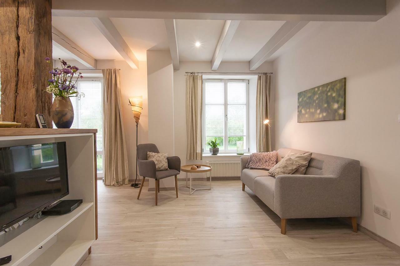 La Maison Au Vert Melincourt Exteriör bild